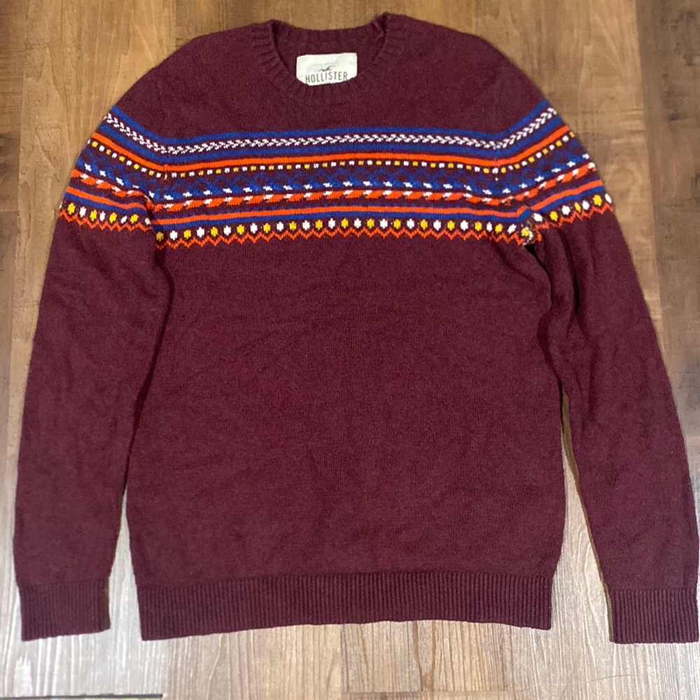 Hollister pattern crewneck sweater
